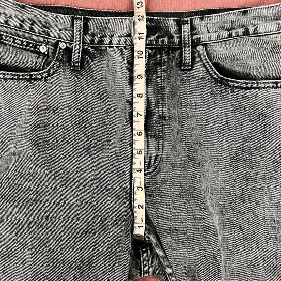 Madewell Perfect Vintage Straight Jean in Acid Wash, size 31 EUC - Picture 5 of 10